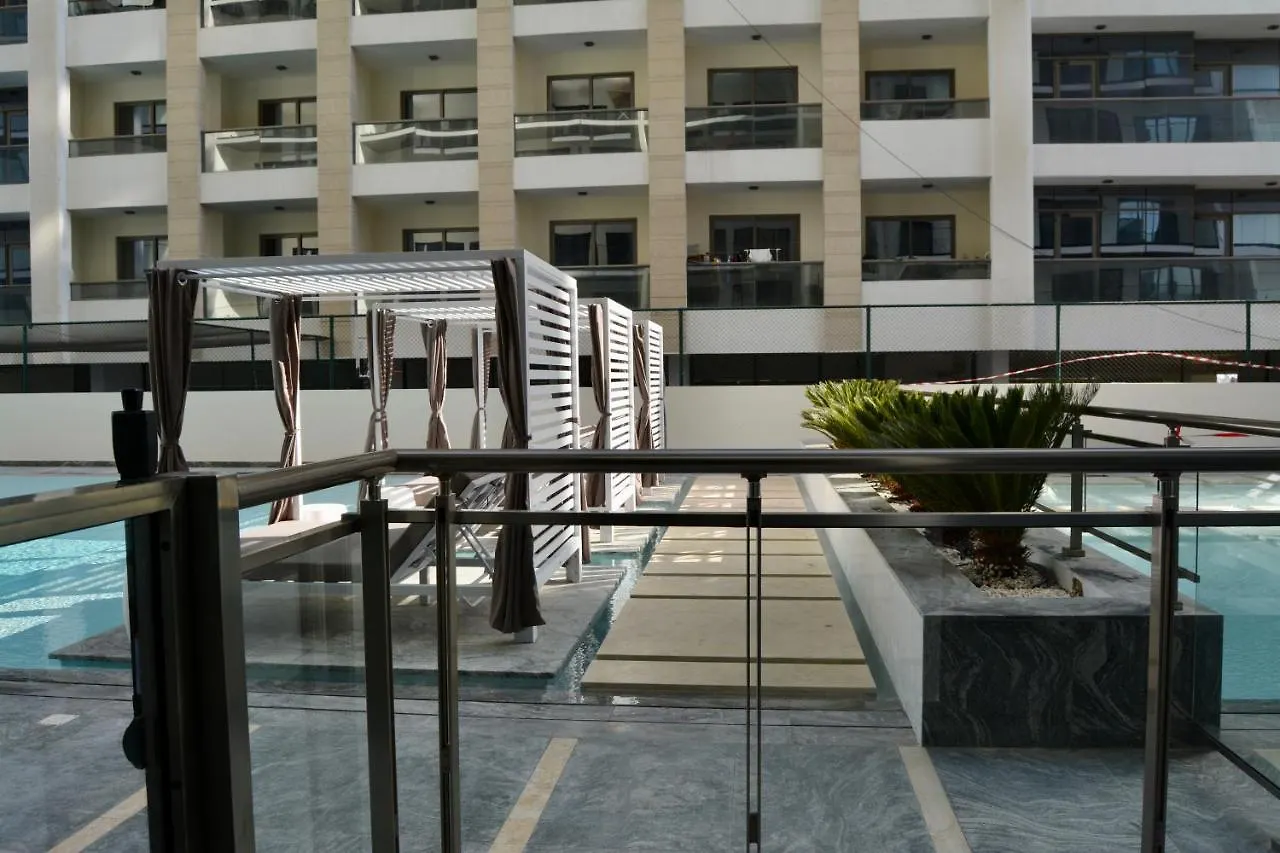 Luxurious Smart Home Dubai Apartment